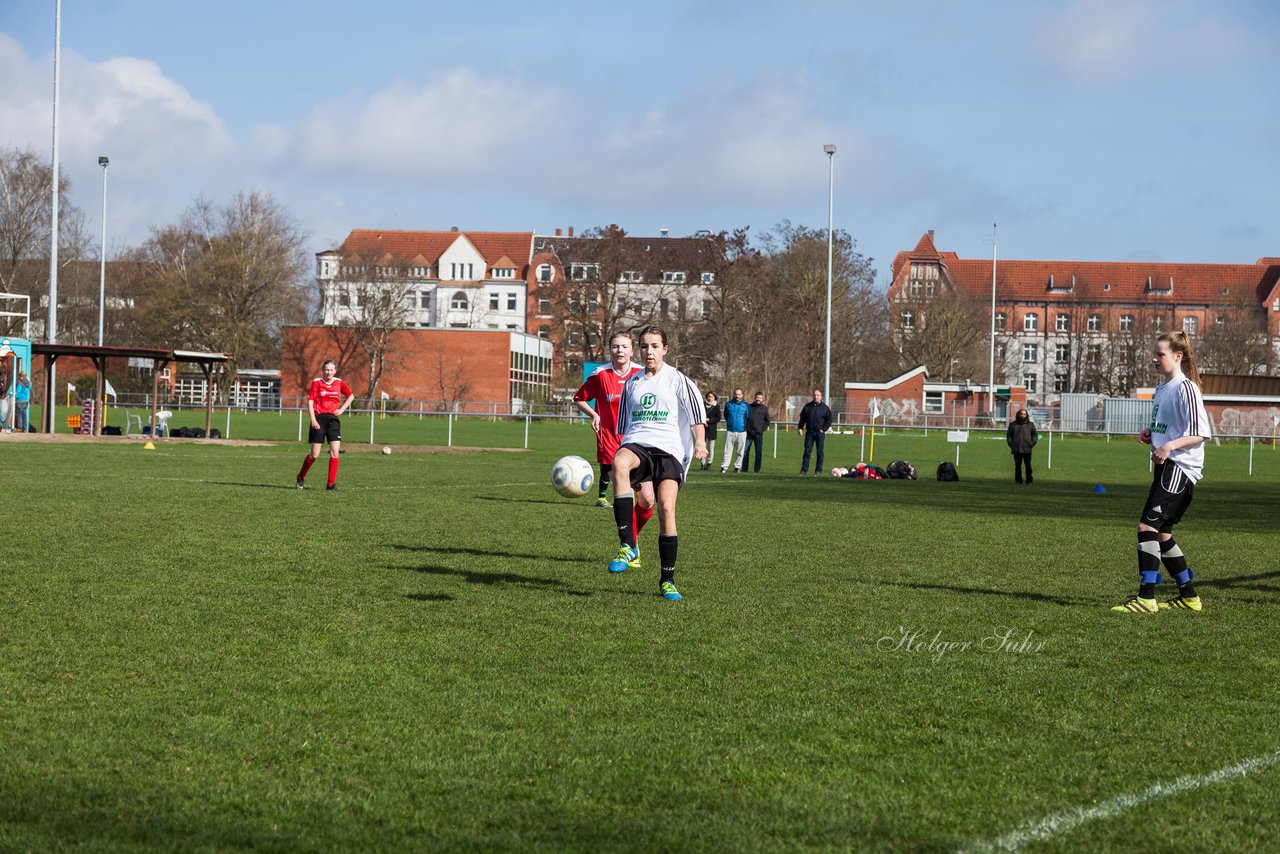 Bild 99 - C-Juniorinnen Kieler MTV -  MTSV POlympia Neumuenster : Ergebnis: 1:0